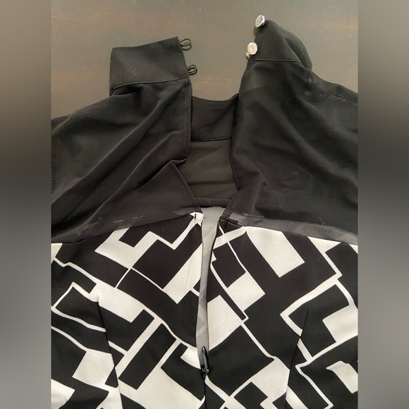 New York & Company - Geometric-Print Mesh-Inset Sheath Dress (NWT) - Picture 4 of 6
